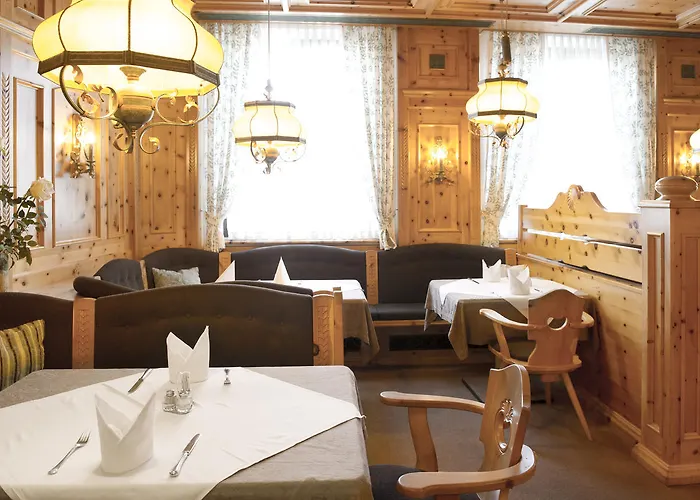 Eisenbock's Strasser Hof Hotel