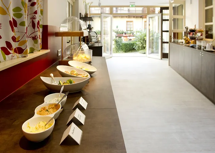 Eisenbock's Strasser Hof Hotel