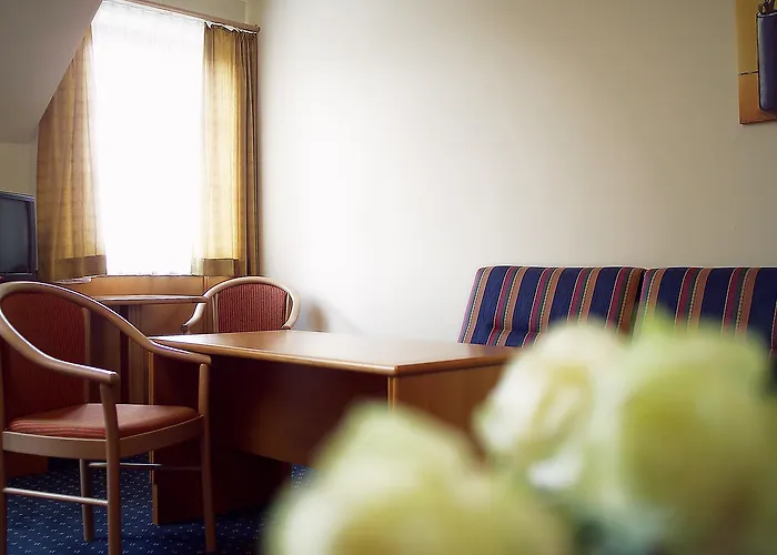 Eisenbock's Strasser Hof Hotel